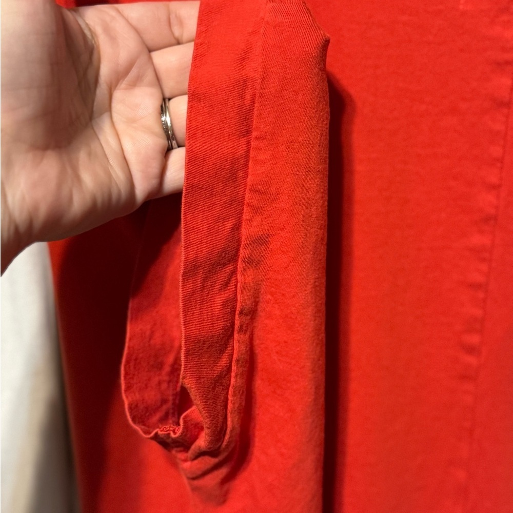 Stewart Simmons Red Georgia V-neck T-Shirt - Picture 3 of 5